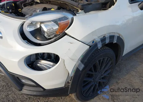 2016 Fiat 500X Trekking из США, поврежденный, VIN ZFBCFYCT4GP496778